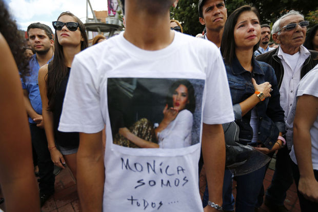 Monica_Spear_funeralii_levif_be