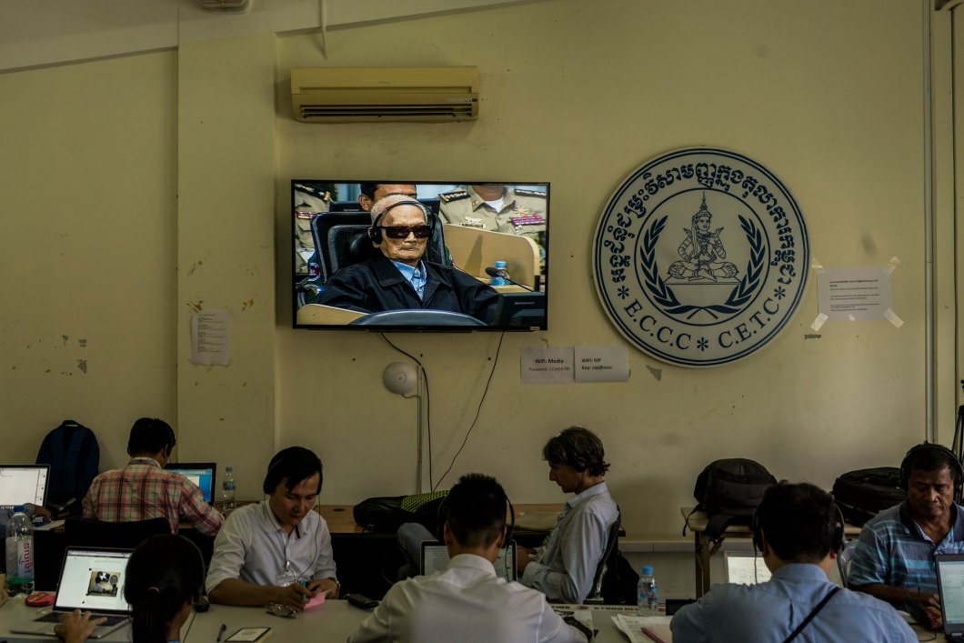 Nuon_Chea_verdict_sala_presa_NYTimes